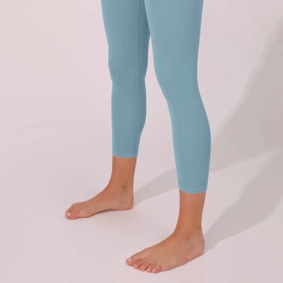 Yogalicious High Waist Capri Blue Grey Leggings Size S - Picture 3 of 9